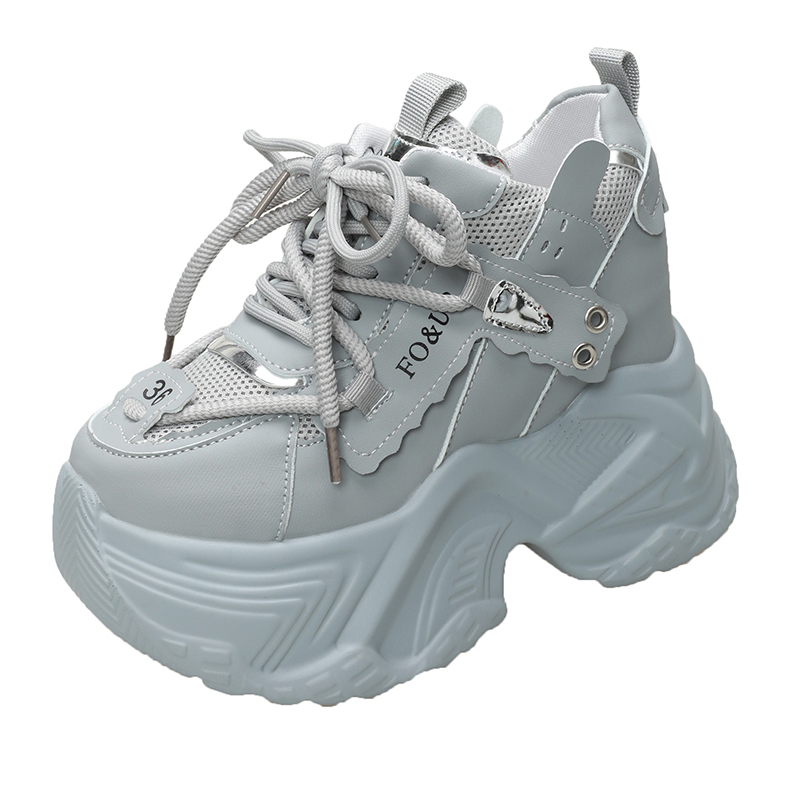 Sewing Latex - Modne nowe sneakersy na wysokiej podeszwie